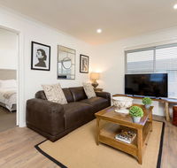 Sleeping in Style - Central  Sophisticated - Accommodation Sunshine Coast