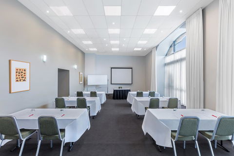 Adina Apartment Hotel Sydney Central - Accommodation Sunshine Coast 10