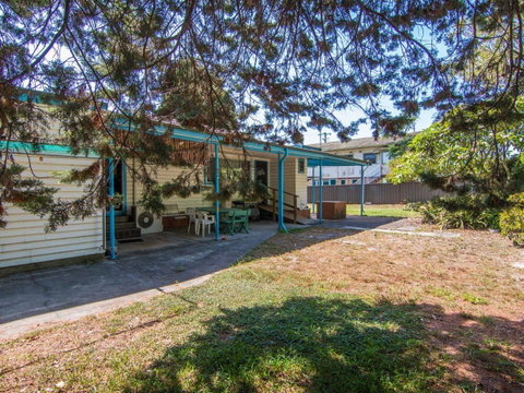 11 Peel Street - Accommodation Sunshine Coast 1