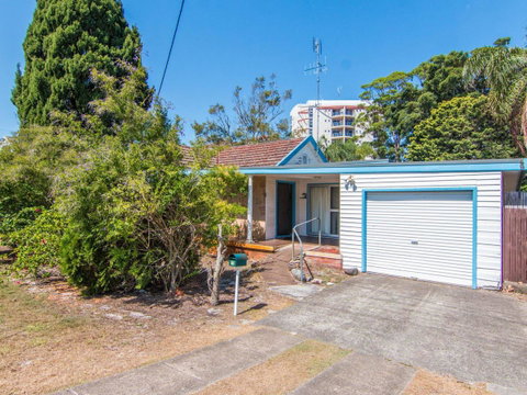 11 Peel Street - Accommodation Sunshine Coast 10