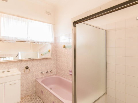 11 Peel Street - Accommodation Sunshine Coast 9