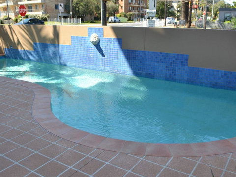 Millennium 102 With Pool In Complex - Accommodation Sunshine Coast 2