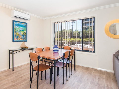 Millennium 102 With Pool In Complex - Accommodation Sunshine Coast 10