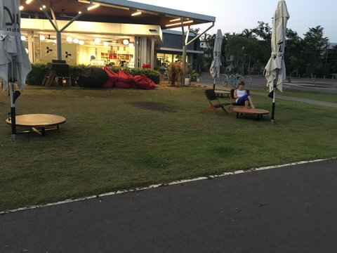 Nightcliff Foreshore Getaway - McKay Gardens - Accommodation Sunshine Coast 22