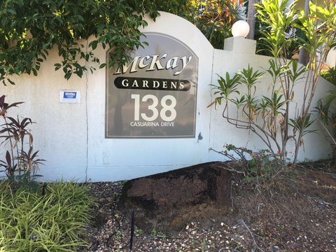 Nightcliff Foreshore Getaway - McKay Gardens - Accommodation Sunshine Coast 2