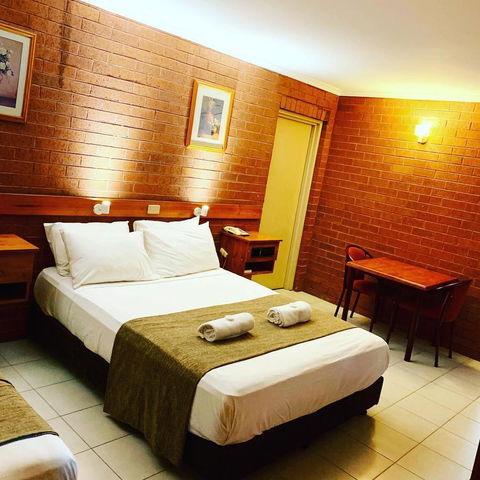 Pine Tree Motel - Accommodation Sunshine Coast 28