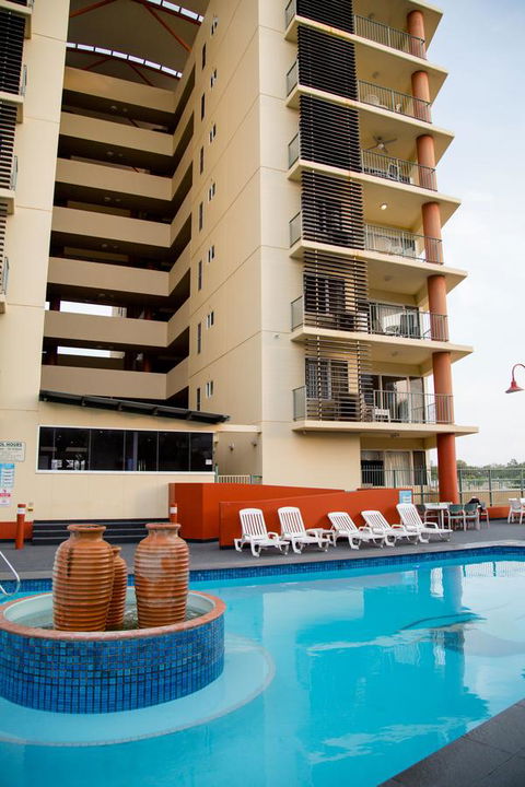 Cullen Bay Resorts - Accommodation Sunshine Coast 9