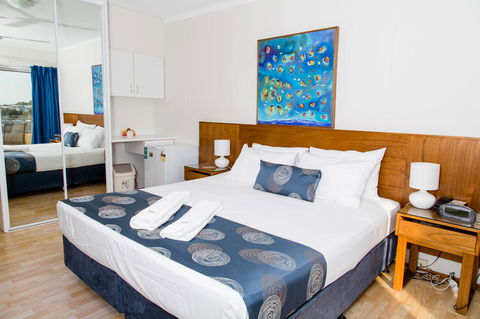 Cullen Bay Resorts - Accommodation Sunshine Coast 7
