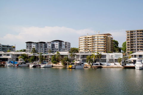 Cullen Bay Resorts - Accommodation Sunshine Coast 15