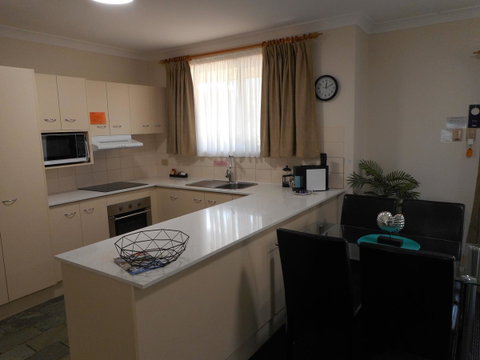 Beaches Serviced Apartments - Accommodation Sunshine Coast 26