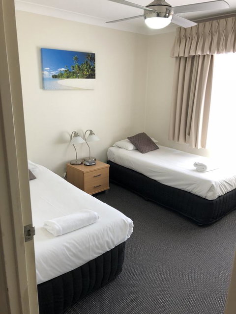 Beaches Serviced Apartments - Accommodation Sunshine Coast 13