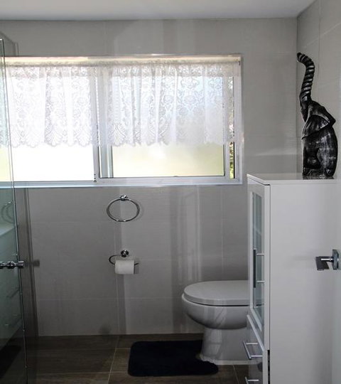 Beaches Serviced Apartments - Accommodation Sunshine Coast 2