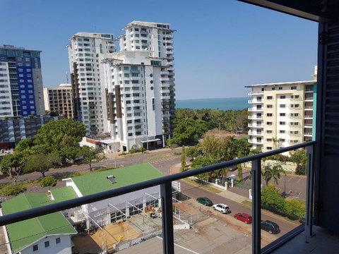 Darwin-Ocean Views, Tropical Getaway, Pool & Aircon - Accommodation Sunshine Coast 20