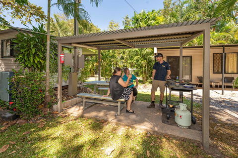 Oasis Tourist Park - Accommodation Sunshine Coast 5