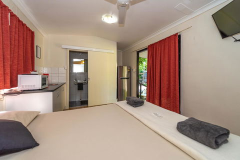 Oasis Tourist Park - Accommodation Sunshine Coast 12