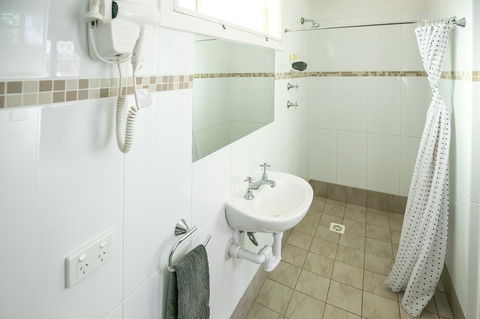 Glen Helen Lodge - Accommodation Sunshine Coast 14