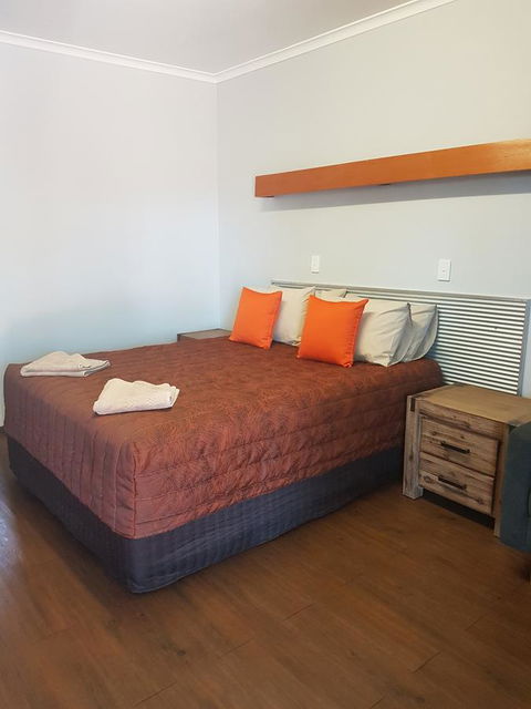 Safari Lodge Motel - Accommodation Sunshine Coast 0