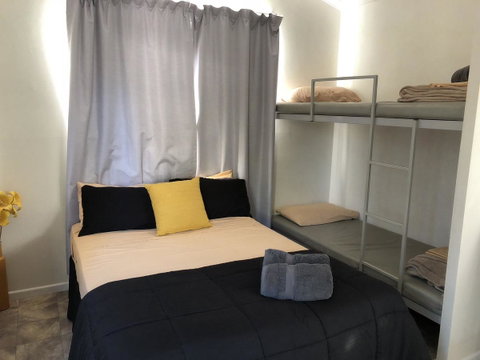 Mataranka Roadhouse - Accommodation Sunshine Coast 9