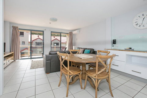 Nelson Bay Breeze - Accommodation Sunshine Coast 12