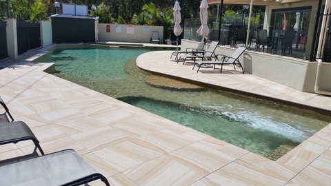 Nelson Bay Breeze - Accommodation Sunshine Coast 4