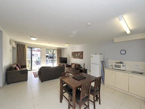 Nelson Bay Breeze - Accommodation Sunshine Coast 8