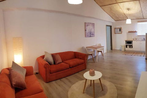 Bonsai B&B Stay - Accommodation Sunshine Coast 3