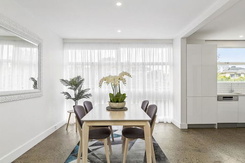 BOUTIQUE STAYS - Brighton By Sea - Accommodation Sunshine Coast 3