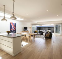 Boutique Stays - Contempo - House in Prahran - Accommodation Sunshine Coast