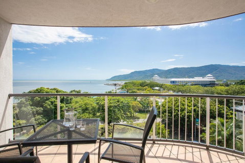 BreakFree Royal Harbour - Accommodation Sunshine Coast 1