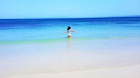 Breath Taking Jervis Bay Views With Possible 4pm Checkout - Accommodation Sunshine Coast 3