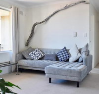 BRIGHT and airy TOP FLOOR apartment with FAB views - Accommodation Sunshine Coast