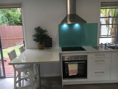 Brodie Beach Bungalow - Accommodation Sunshine Coast 2