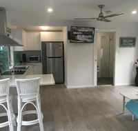 Brodie Beach Bungalow - Accommodation Sunshine Coast