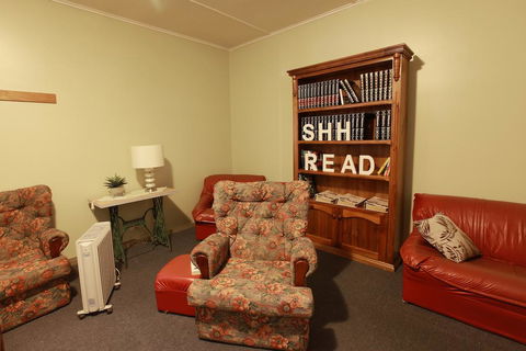 Broken Hill Tourist Lodge - Accommodation Sunshine Coast 3