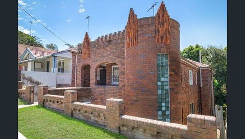 Bronte Beach Apartment - Accommodation Sunshine Coast 1