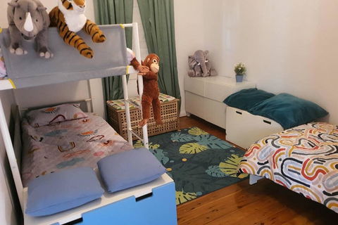 Bronte Beach Apartment - Accommodation Sunshine Coast 2