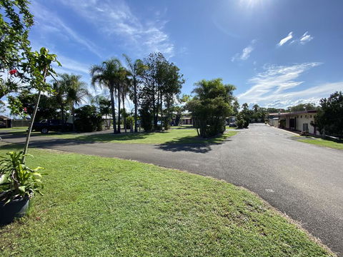 Bundaberg Park Village - Accommodation Sunshine Coast 1