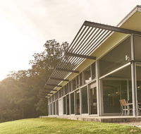Bundaleer - Architect designed stunning views - Accommodation Sunshine Coast