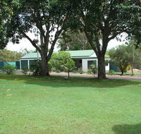 Bungadoo Country Cottage - Accommodation Sunshine Coast
