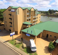 Burnett Riverside Hotel - Accommodation Sunshine Coast