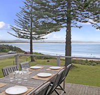 By the Sea - SPECIAL OFFER 3 FOR 2 - Accommodation Sunshine Coast