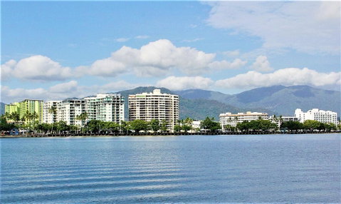 Cairns Aquarius - Accommodation Sunshine Coast 0