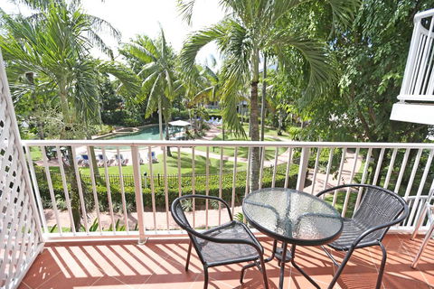 Cairns Beach Resort - Accommodation Sunshine Coast 3