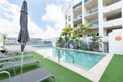 Cairns City Apartments - Accommodation Sunshine Coast 2