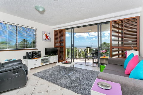 Cairns Esplanade Apartment - Accommodation Sunshine Coast 2