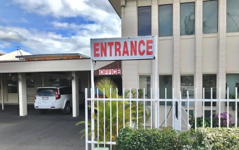 Cairns Motor Inn - Accommodation Sunshine Coast 1