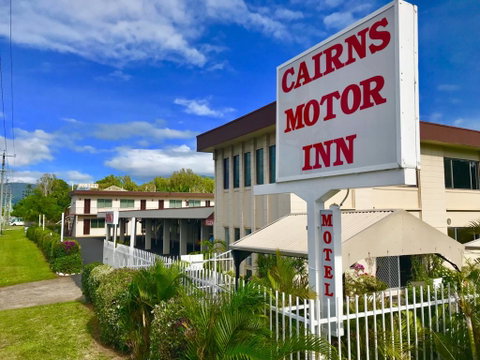 Cairns Motor Inn - Accommodation Sunshine Coast 0