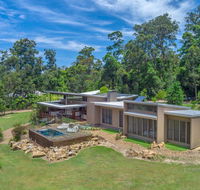 Calanthe Acreage - Doonan - Accommodation Sunshine Coast