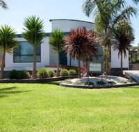 Cambroe - Accommodation Sunshine Coast