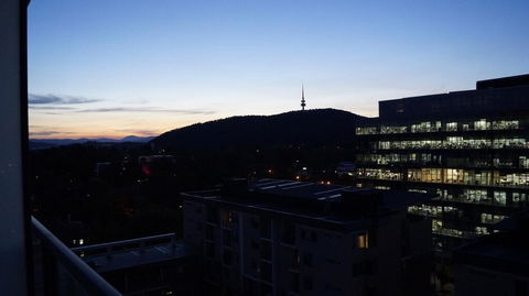Canberra CBD Metropolitan - Accommodation Sunshine Coast 2